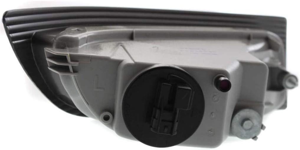 Fog Light Assembly for Toyota Sienna 2004 2005 Driver Side U26469