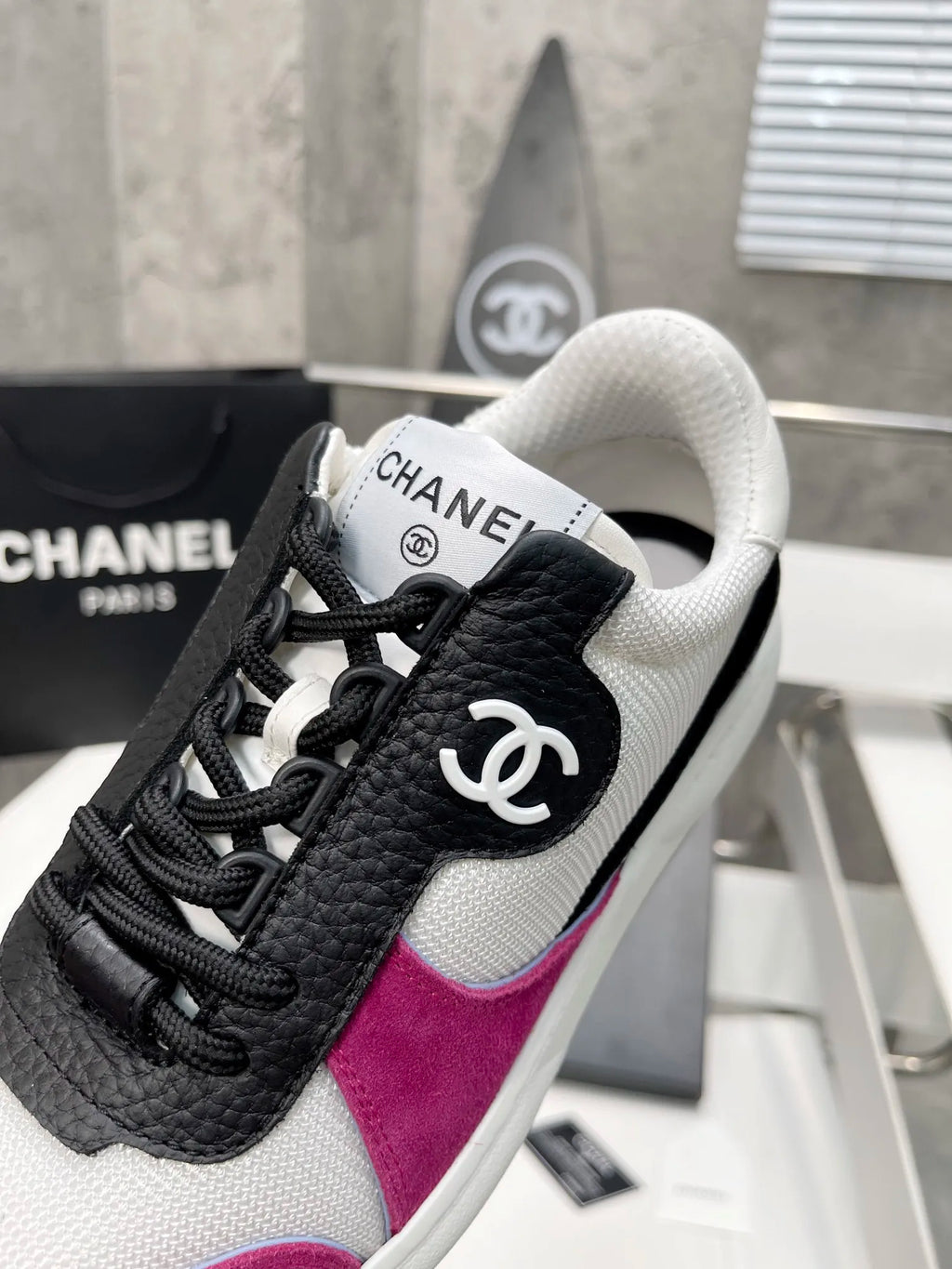 White Sneakers Z919814