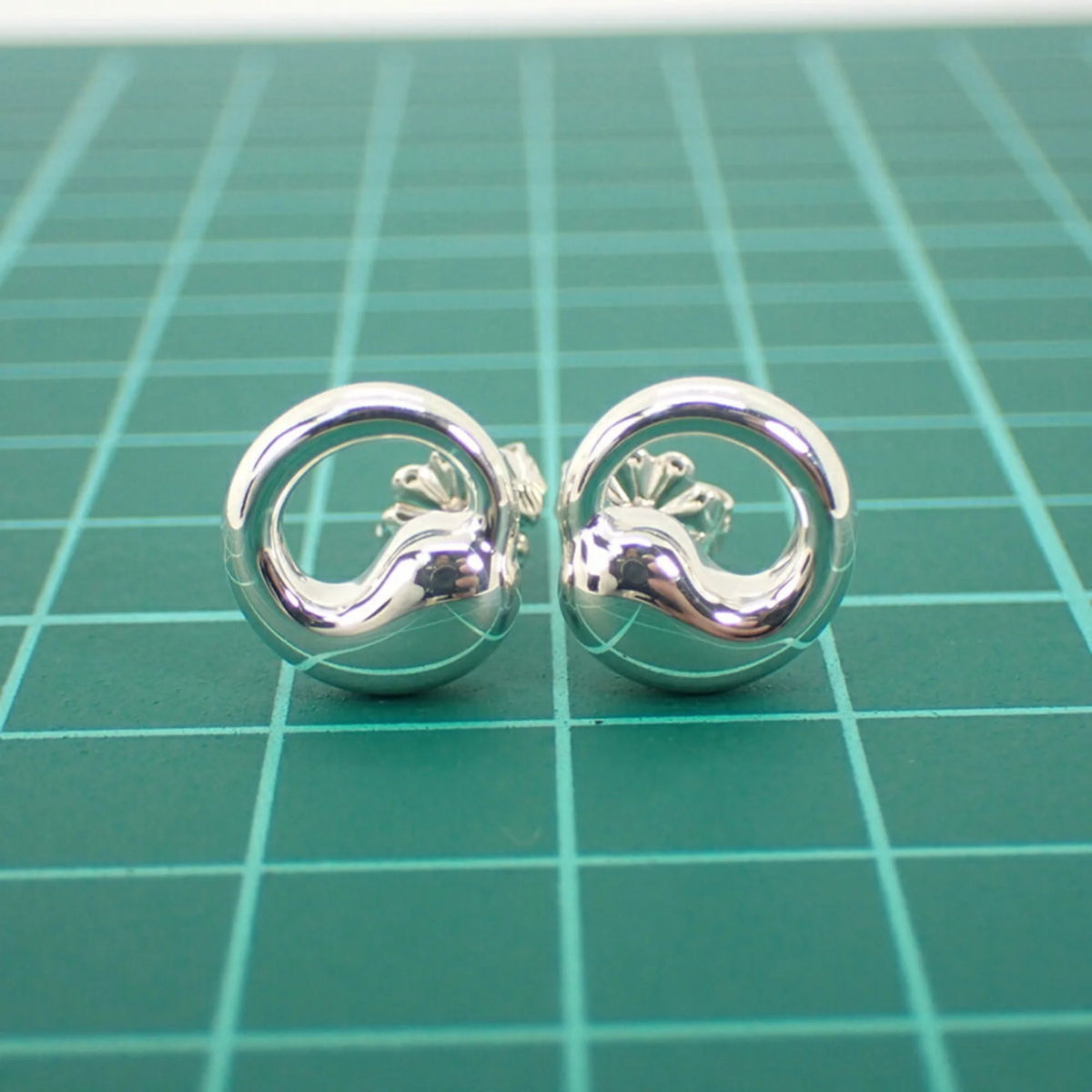 925 Eternal Circle Earrings S722430