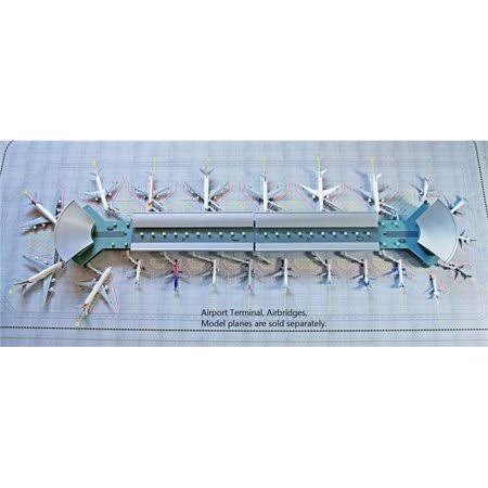 1 by 4000 Scale Airport Matt Set D38020