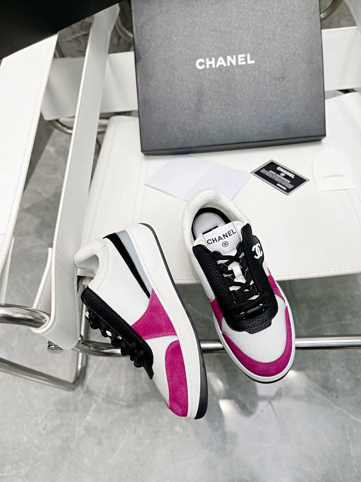 White Sneakers Z919814