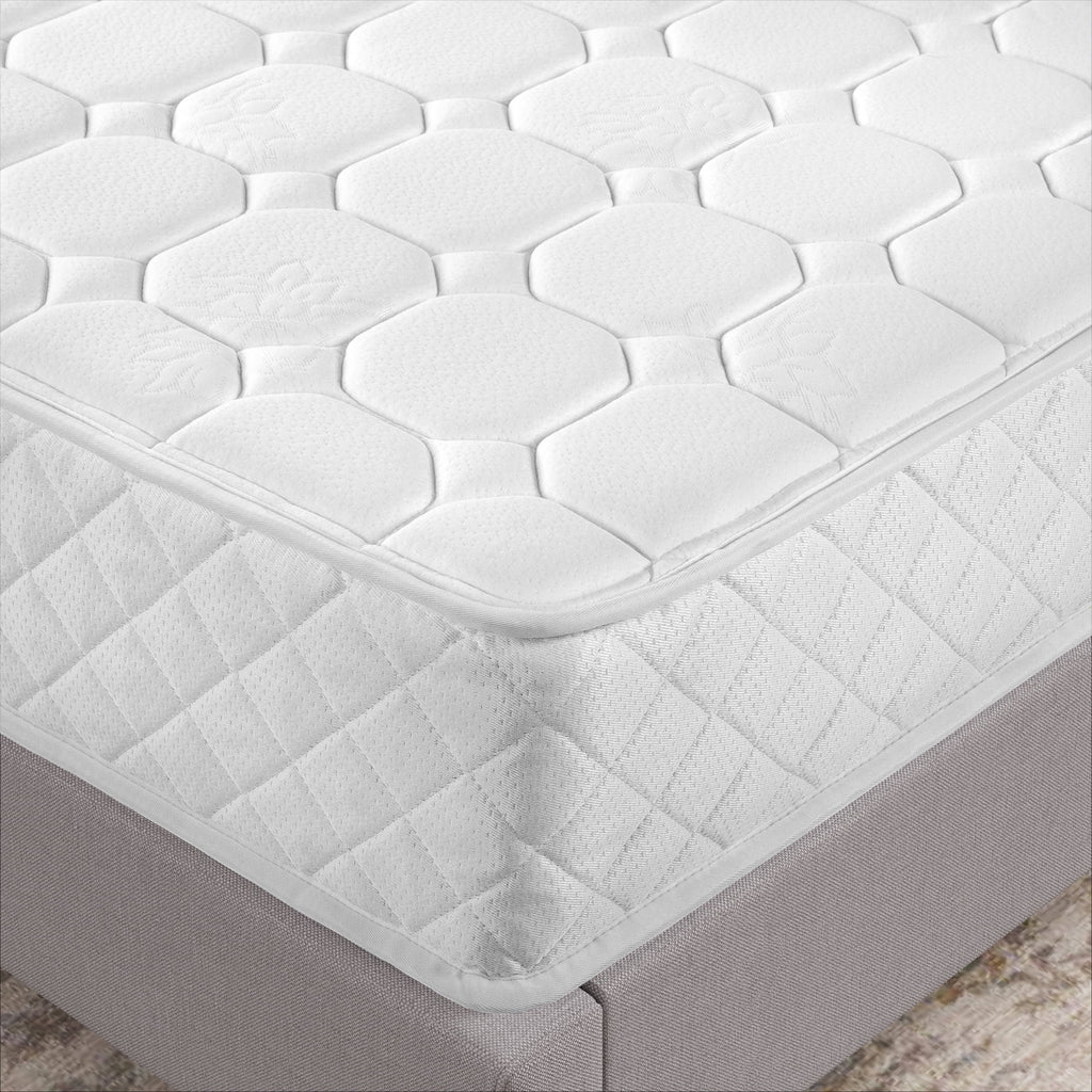 8" Quilted Hybrid Foam and Pocket Spring Mattress, Full G932