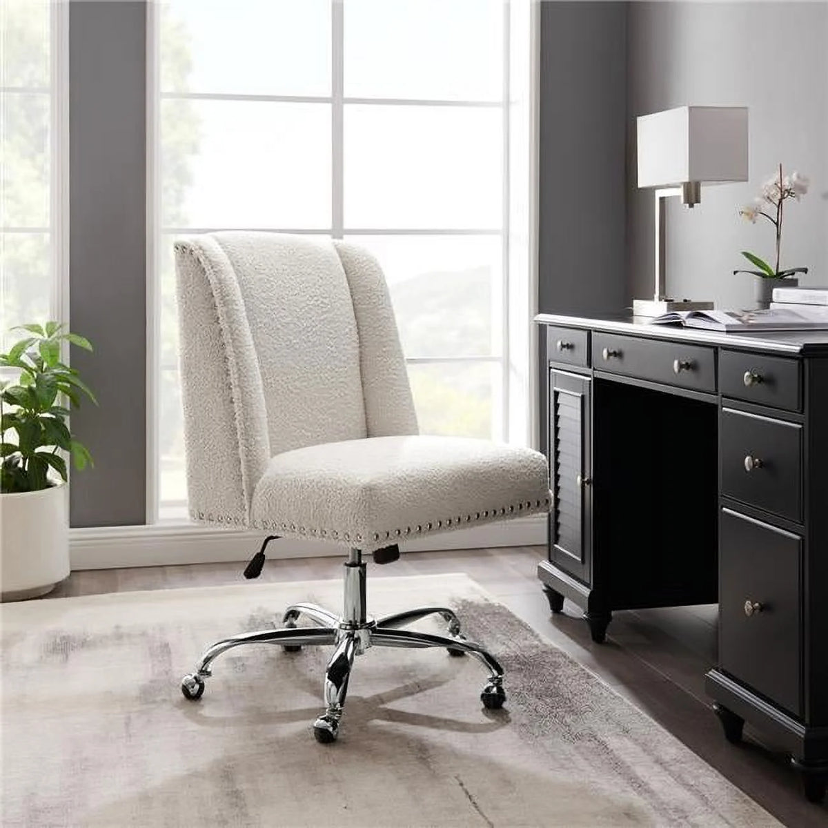 Sherpa Upholstered Swivel Office Chair H665