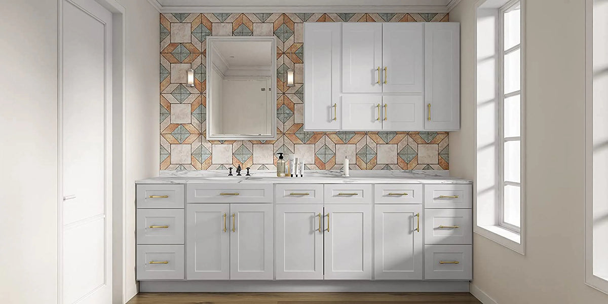 Wall-Mounted Medicine Cabinets with Soft-Close Doors G867
