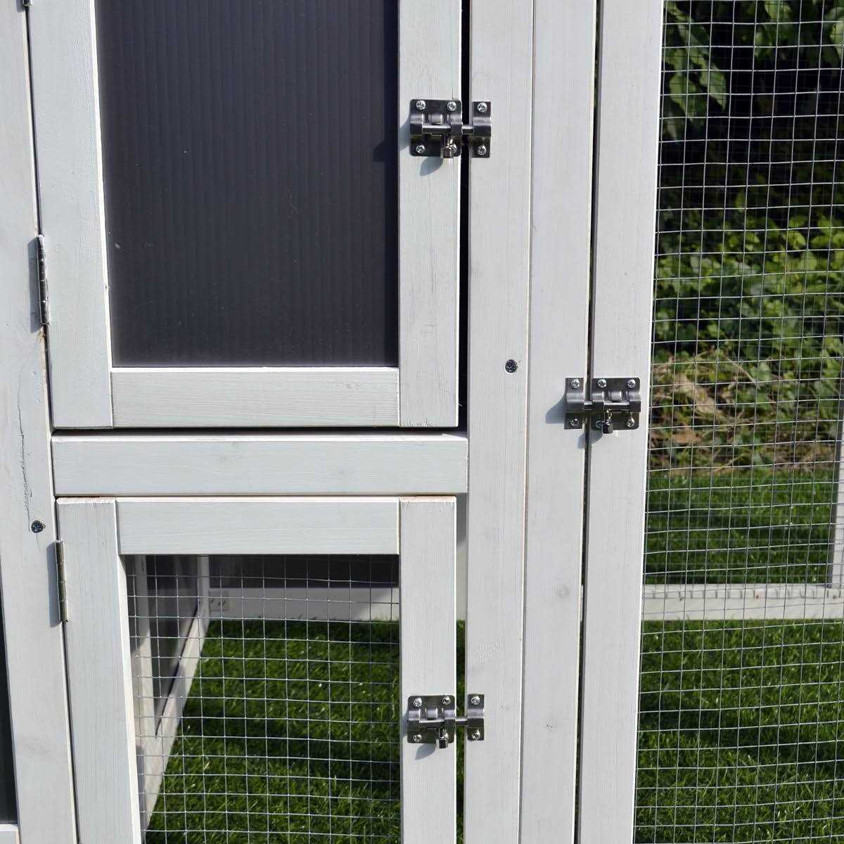 Wooden Chicken Coop with Run Area J2894