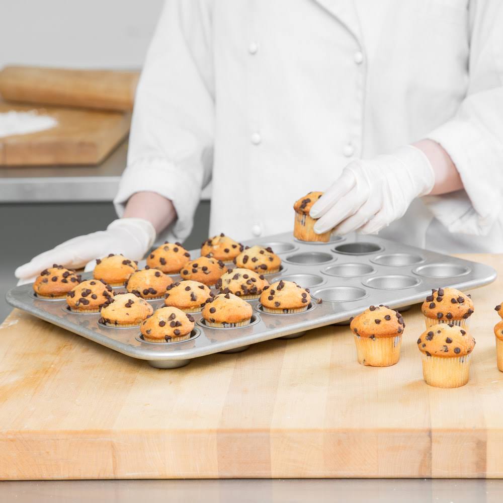 24 Cup 2.1 oz. Glazed Mini Muffin Pan I579821